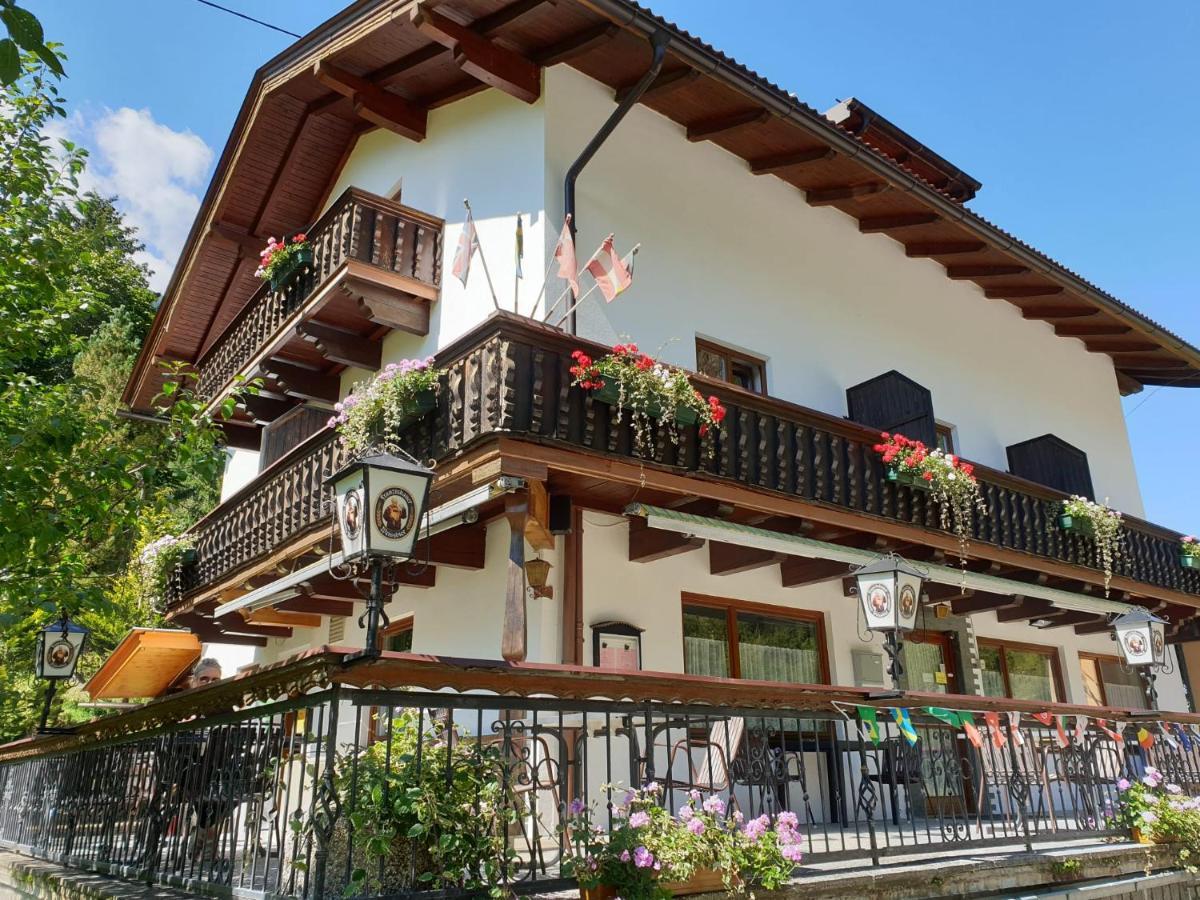 Tattoo Pension Mit Restaurant Und Tattoo-Studio Mörtschach Εξωτερικό φωτογραφία